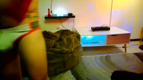 Snapshot of dickdamian_ chatting on January 28, 6:49 pm Damin online show from January 28, 6:49 pm