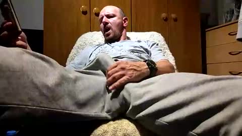 dickforyou333 online show from May 16, 7:56 pm