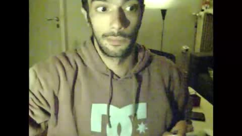 Snapshot of dickus_biggus chatting on October 14, 2:40 am dickus_biggus online show from October 14, 2:40 am