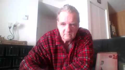 Dickwinner0000 online show from February 11, 2:35 pm