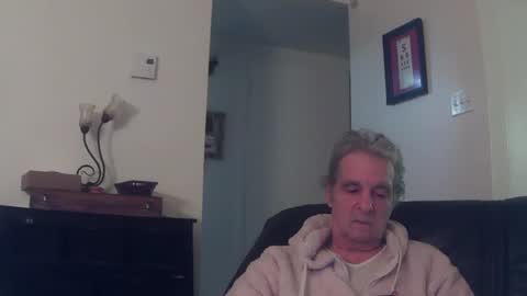 Dickwinner0000 online show from December 14, 2:56 am
