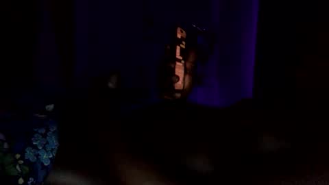didie1548 online show from April 26, 9:00 pm