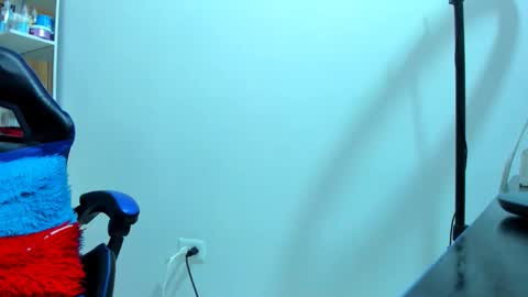 Diego online show from December 1, 2:20 pm