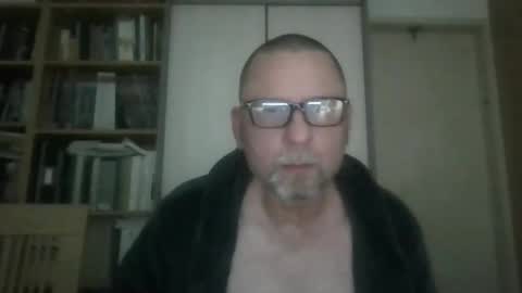 dierenfeld online show from April 21, 2:51 am