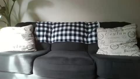 diesel_d1997 online show from February 19, 9:14 pm