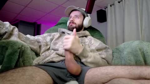 digbicknik online show from February 5, 2:07 am