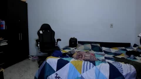 diiego_xxx online show from April 12, 3:13 pm