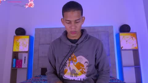 Dilan online show from December 18, 12:45 pm