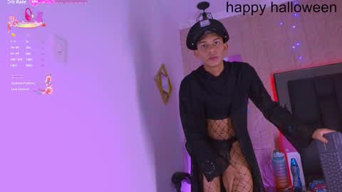 Snapshot of dilam_alfonzo chatting on October 31, 8:23 pm Dilan online show from October 31, 8:23 pm