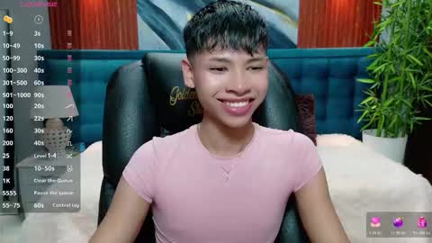  DILAN online show from December 19, 7:00 pm