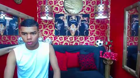 Snapshot of dilanpein chatting on January 20, 6:53 pm dilanpein online show from January 20, 6:53 pm