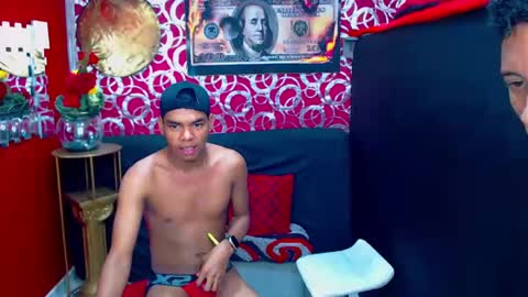 Snapshot of dilanpein chatting on October 9, 1:54 am dilanpein online show from October 9, 1:54 am