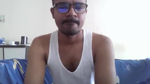 dilip_09 online show from October 29, 3:09 am