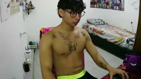 dillom420 online show from January 9, 10:59 pm