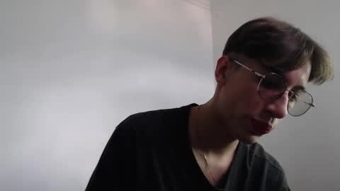 Dio online show from November 22, 3:44 pm