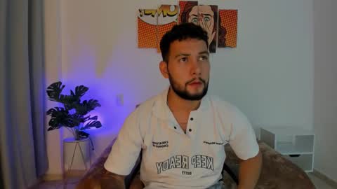 Snapshot of dionyxx chatting on October 15, 12:29 am dionyxx online show from October 15, 12:29 am