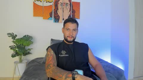 Snapshot of dionyxx chatting on October 11, 11:09 pm dionyxx online show from October 11, 11:09 pm