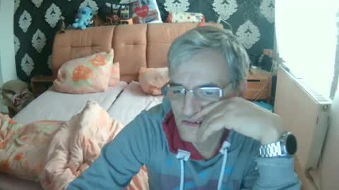 Snapshot of dirk6873 chatting on February 10, 7:47 am Adam Carla online show from February 10, 7:47 am