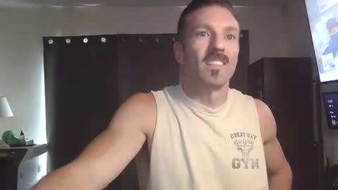 dirty_birdy_ online show from April 20, 8:44 pm