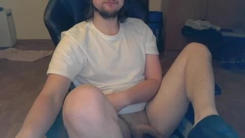 dirty_fun_boy online show from April 18, 7:51 pm