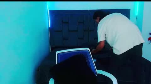 dirty model online show from September 26, 8:12 am