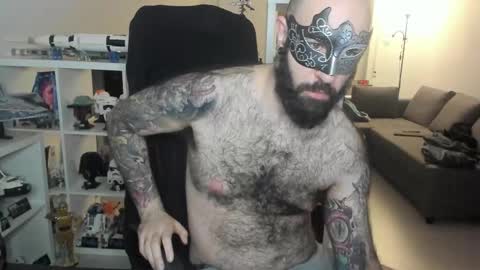 Robert online show from January 11, 3:10 am