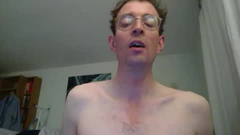 dirtyboy88123 online show from September 16, 8:09 pm
