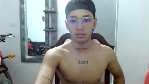 dirtyslimlatin online show from November 27, 2:48 am