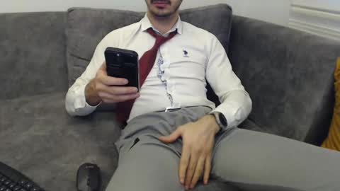 dirtyybooyy77 online show from February 2, 3:09 pm