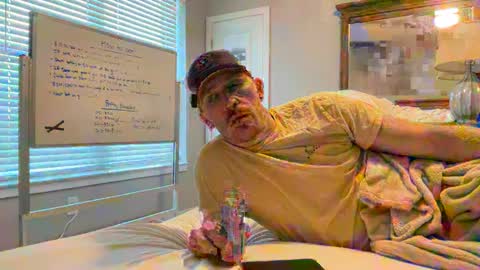 Snapshot of discgolf4life chatting on October 6, 10:25 pm JustinDulgeXXX online show from October 6, 10:25 pm