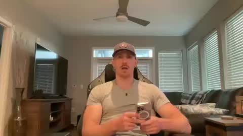 Snapshot of discgolf4life chatting on October 10, 10:23 pm JustinDulgeXXX online show from October 10, 10:23 pm