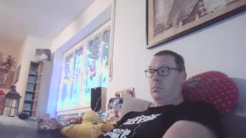 disney0988 online show from December 10, 6:44 am