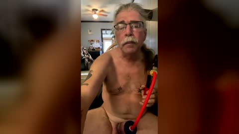 dispencer74 online show from March 3, 6:26 pm