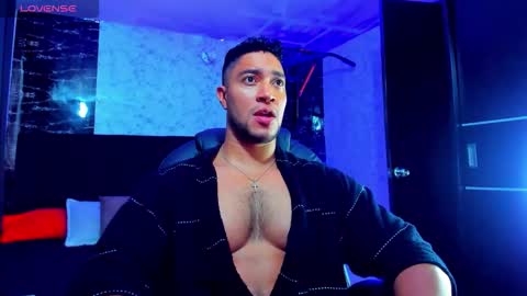 Dixon online show from February 1, 9:24 pm