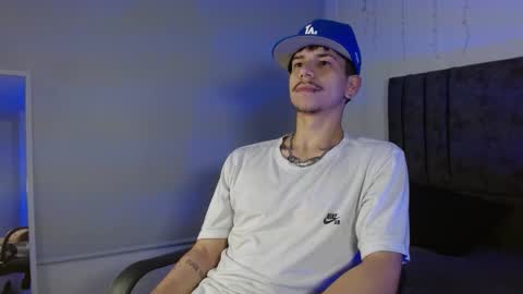 Snapshot of dj__bigd chatting on October 29, 12:57 am big d B online show from October 29, 12:57 am