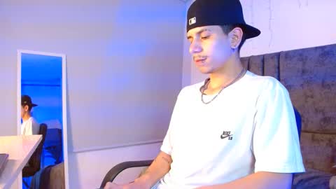 big d B online show from October 8, 12:26 am