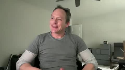 Snapshot of dj_diesel_rat chatting on January 27, 5:37 pm dj_diesel_rat online show from January 27, 5:37 pm
