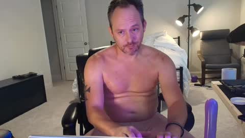 Snapshot of dj_diesel_rat chatting on September 22, 12:48 pm dj_diesel_rat online show from September 22, 12:48 pm