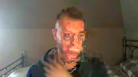 Snapshot of djay15013 chatting on February 19, 10:23 am djay15013 online show from February 19, 10:23 am