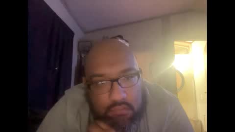 Snapshot of djdynasty01 chatting on January 5, 9:48 am jason online show from January 5, 9:48 am
