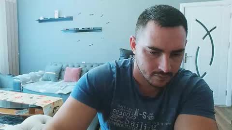 Snapshot of djmute chatting on October 31, 10:40 am STR8 BOYv online show from October 31, 10:40 am