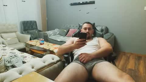 Snapshot of djmute chatting on October 27, 5:15 pm STR8 BOYv online show from October 27, 5:15 pm