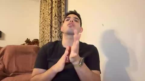 Snapshot of djonson_ chatting on October 13, 2:39 am Djonson online show from October 13, 2:39 am