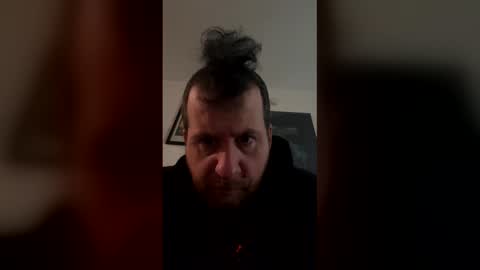 come say hey lets chat online show from February 1, 9:24 pm