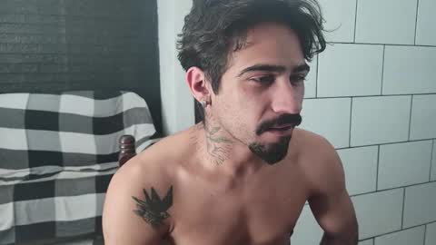 Snapshot of dmacedo96 chatting on September 30, 3:37 pm AmigodotadoZL online show from September 30, 3:37 pm