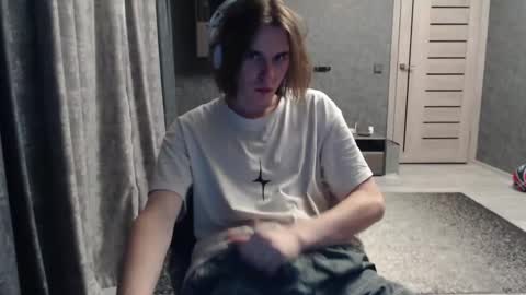 dmitriy250 online show from October 25, 5:36 pm