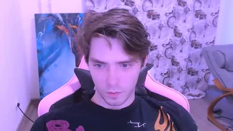 Snapshot of dmitryromanov chatting on October 12, 5:01 am Dead A online show from October 12, 5:01 am