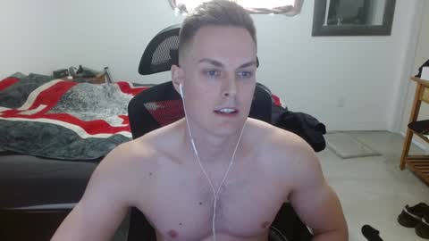 dmoney212 online show from January 2, 7:40 pm
