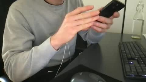 doctor_luv_69 online show from April 29, 7:57 am