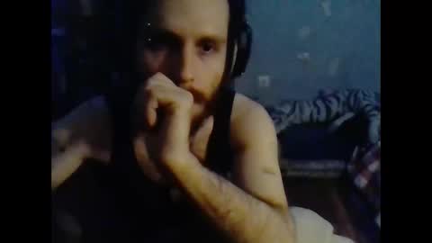 Snapshot of dogwithamohawk chatting on December 14, 2:34 am dogwithamohawk online show from December 14, 2:34 am